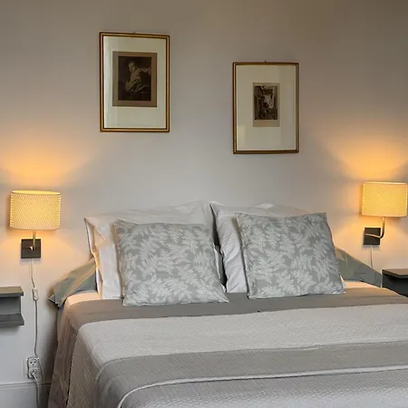 Bed & Breakfast Oh, Le Chateau! *